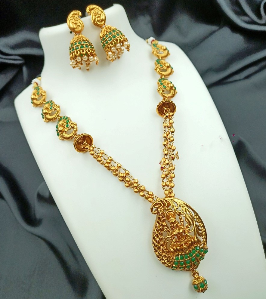Women's Traditional Temple Necklace and Earrings Set in Gold (Green, Free Size)