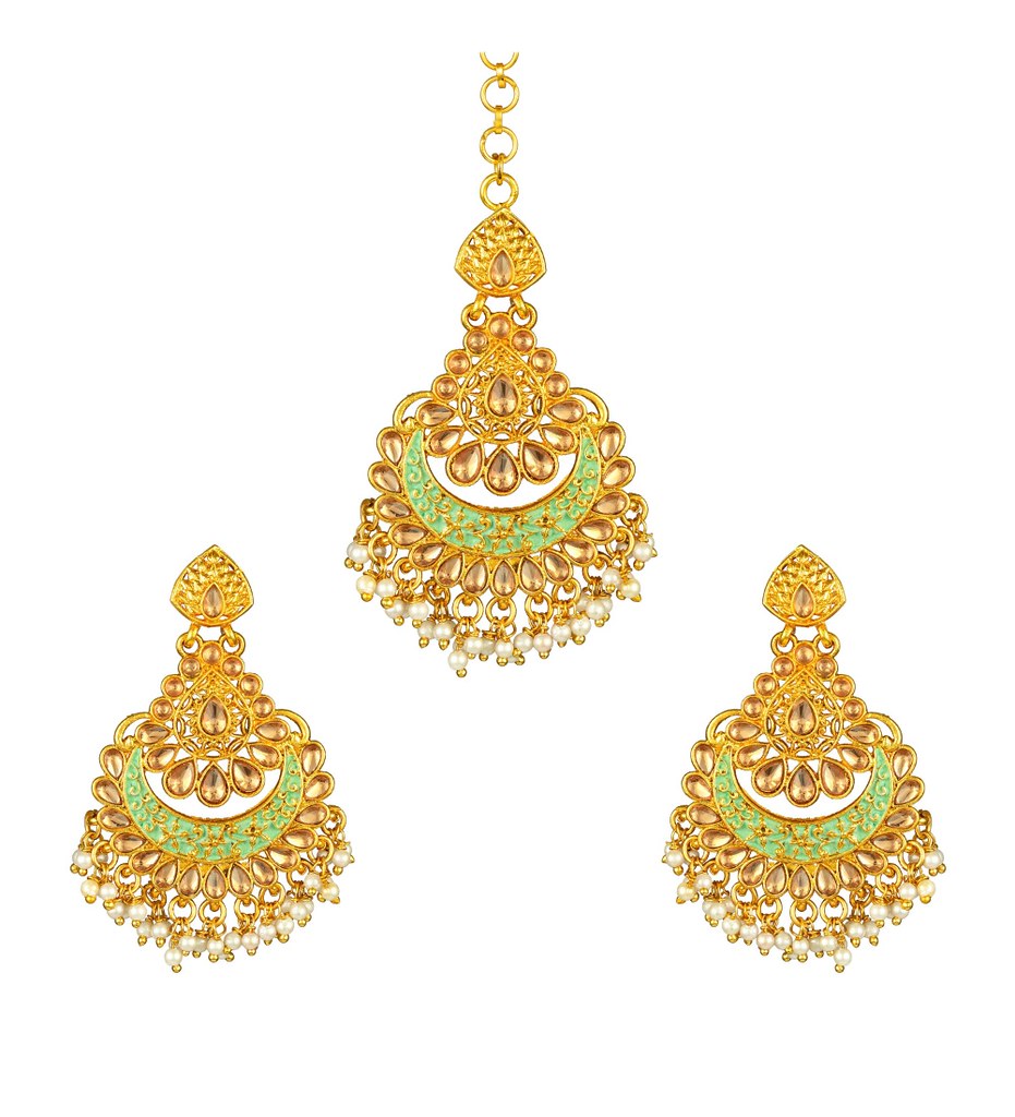 Women's Rose Gold Plated Alloy Kundan Earrings &amp; Mangtikka (Green)