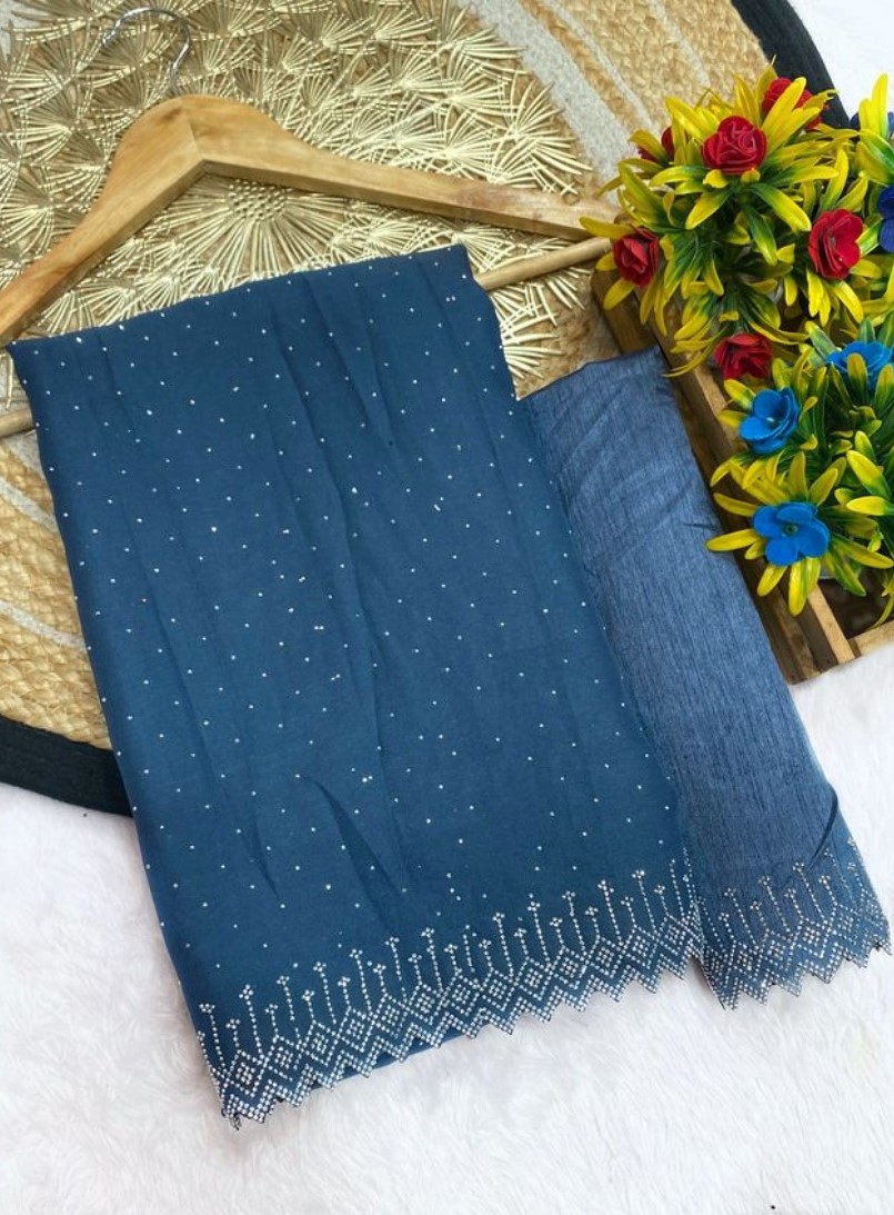  Women's Georgette Stone Work Saree With Unstitched Blouse 5.5Mtr (Grey) 