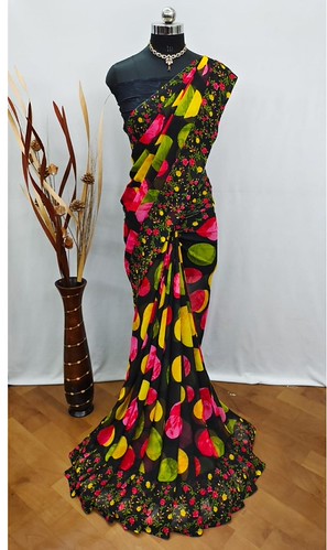  Women's Georgette Printed Saree With Unstitched Blouse (Black) 