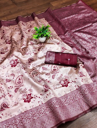Women's Georgette Printed Saree With Unstitched Blouse 5.5Mtr (Pink)