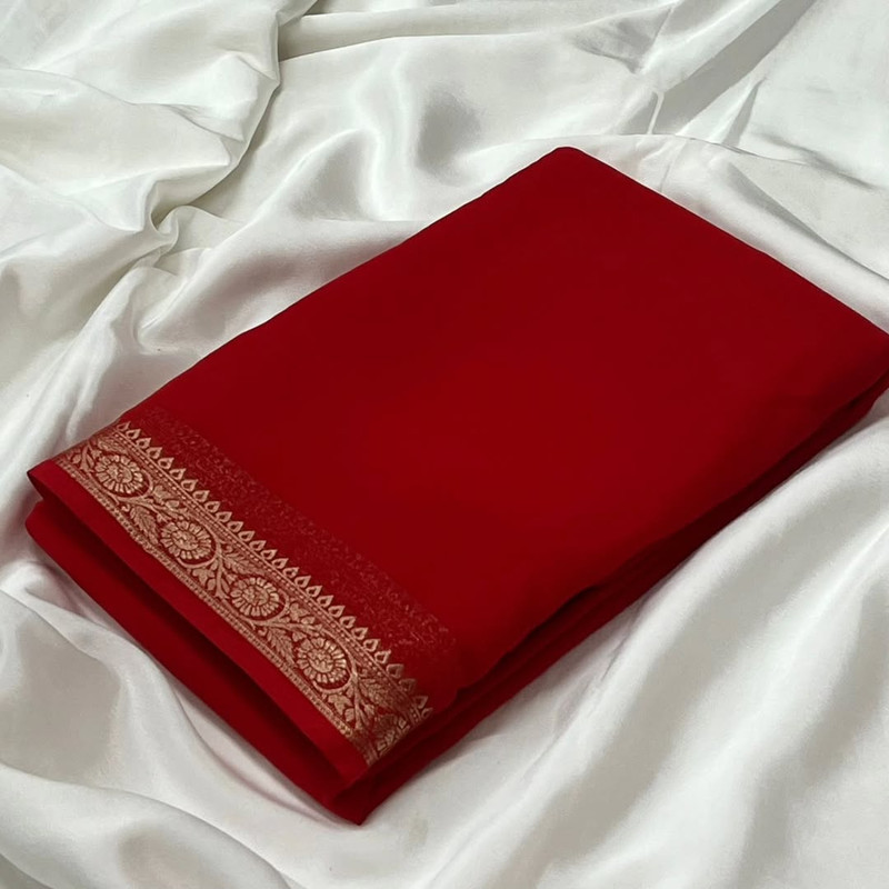 Women's Crepe Chit Pallu Solid Saree With Unstitched Blouse 5.5Mtr (Red)