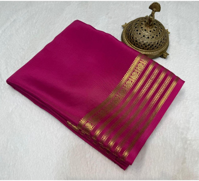 Women's Crepe Chit Pallu Solid Saree With Unstitched Blouse 5.5Mtr (Pink)