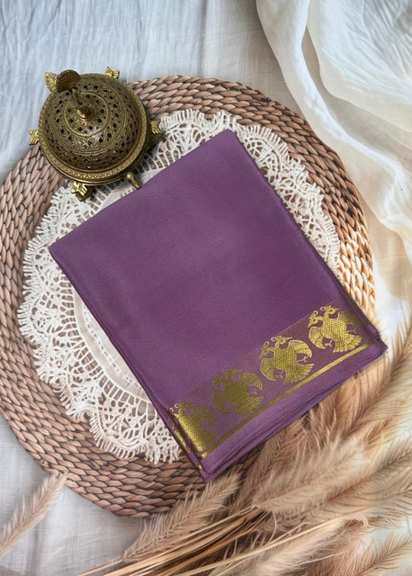Women's Crepe Chit Pallu Solid Saree With Unstitched Blouse 5.5Mtr (Lavender)