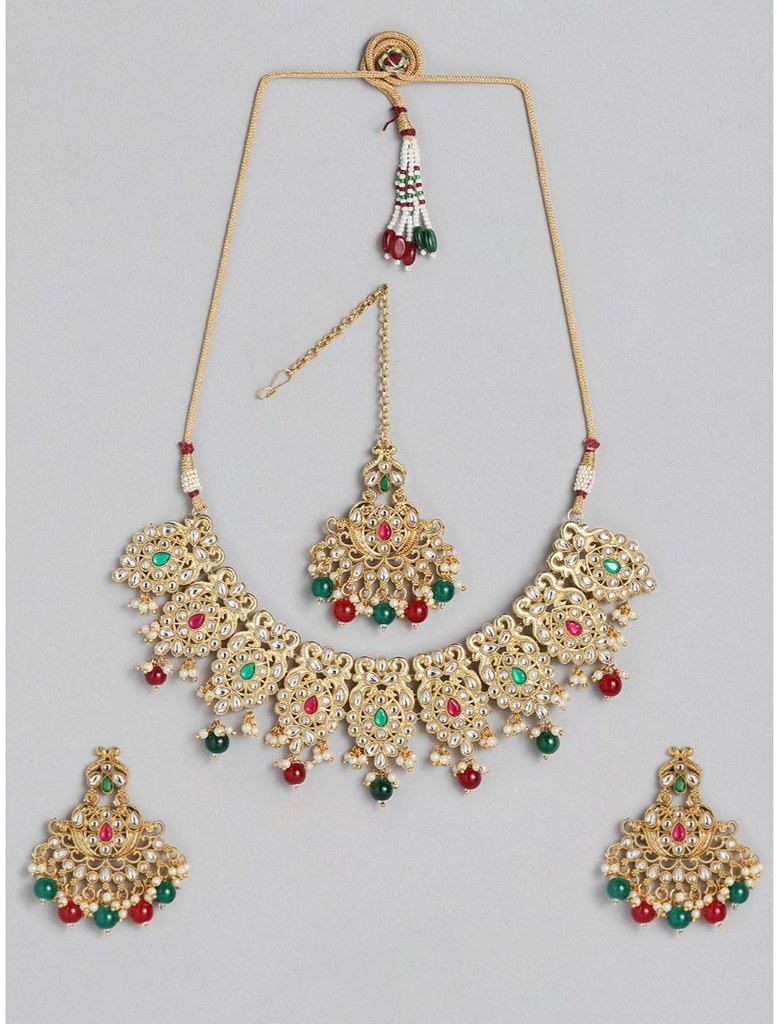 Women's Rose Gold Plated Alloy Necklace &amp; Earings Set (Light Green)